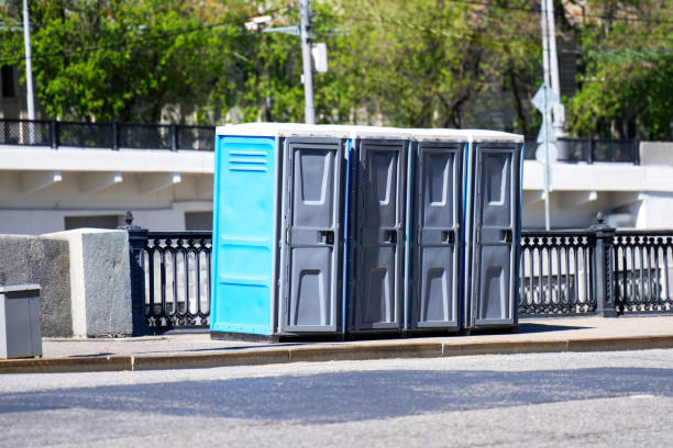 Porta potty rental for outdoor events in Livonia, MI