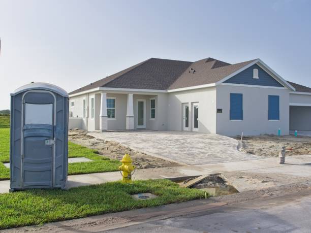 Portable bathroom rental in Livonia, MI